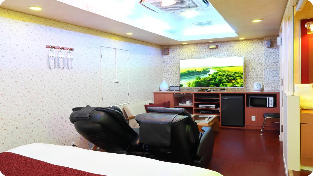 Hotel Mint House -Resort And Relaxation- Mihama  Buitenkant foto